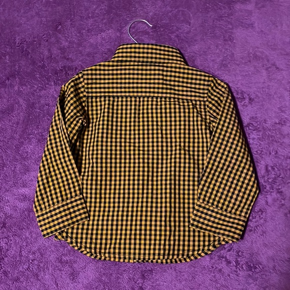 Plaid button down long sleeve collard shirt - Picture 4 of 4